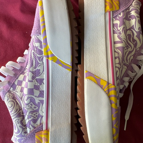 Women’s Vans, size 7.5, Old Skool Stacked Wavy Gravy, Lavender - Picture 7 of 11